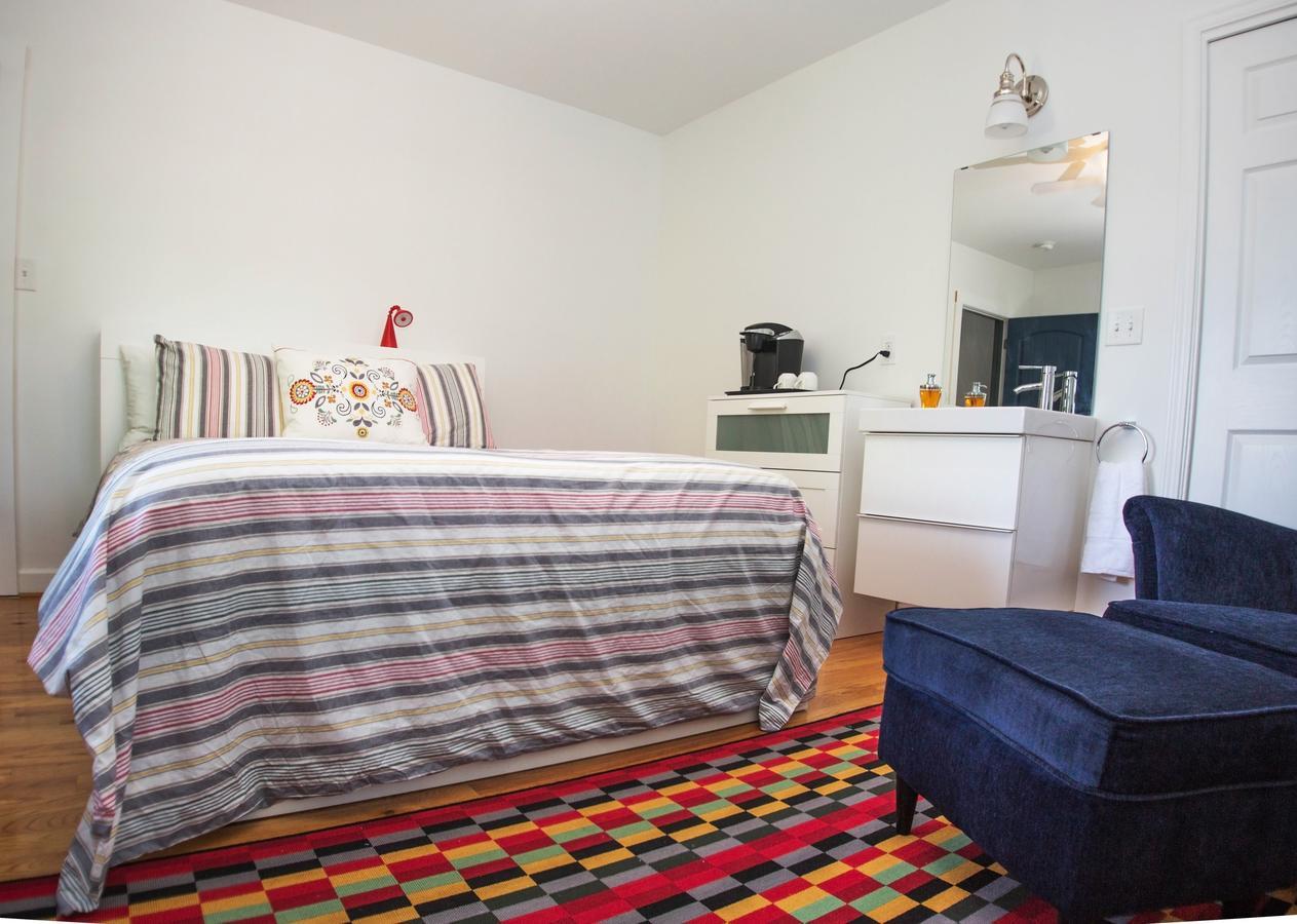 Swamp Rabbit Inn Гринвилл Экстерьер фото