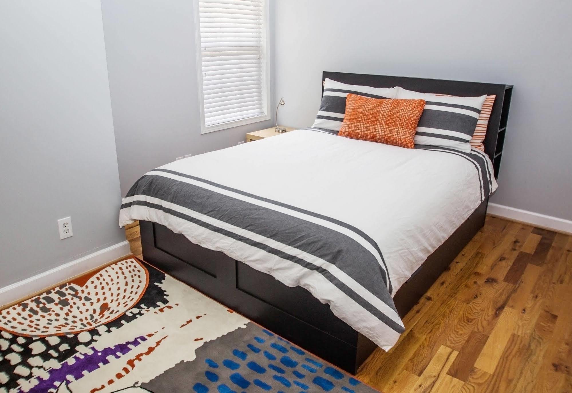 Swamp Rabbit Inn Гринвилл Экстерьер фото